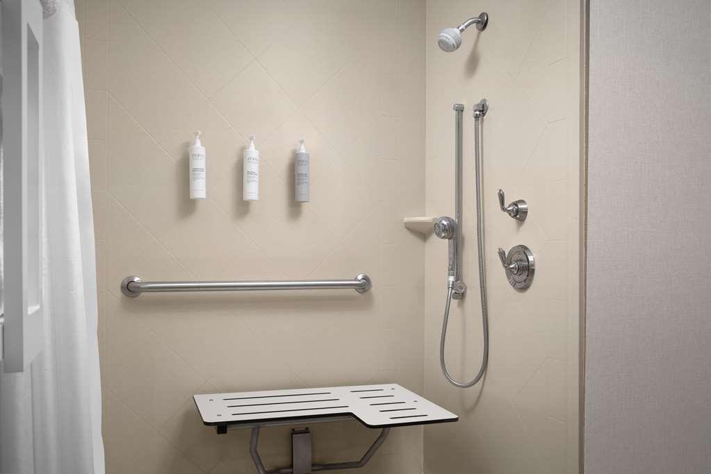 Hampton & Suites-knoxville/north I-75 Hotel 3*