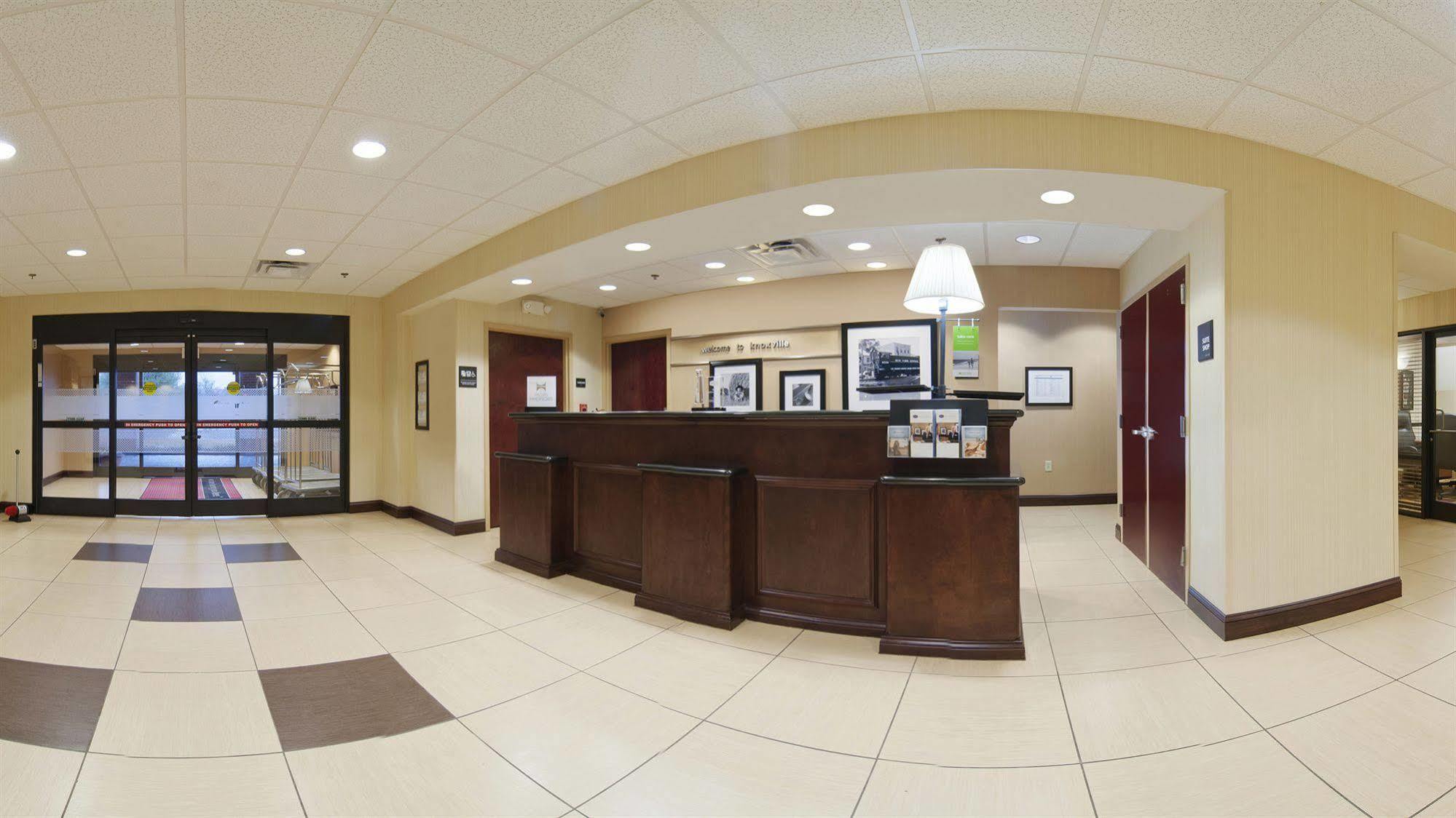 Hampton & Suites-knoxville/north I-75 3* Knoxville