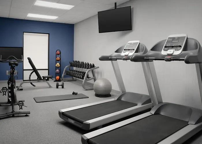 Hampton Inn & Suites-Knoxville/North I-75